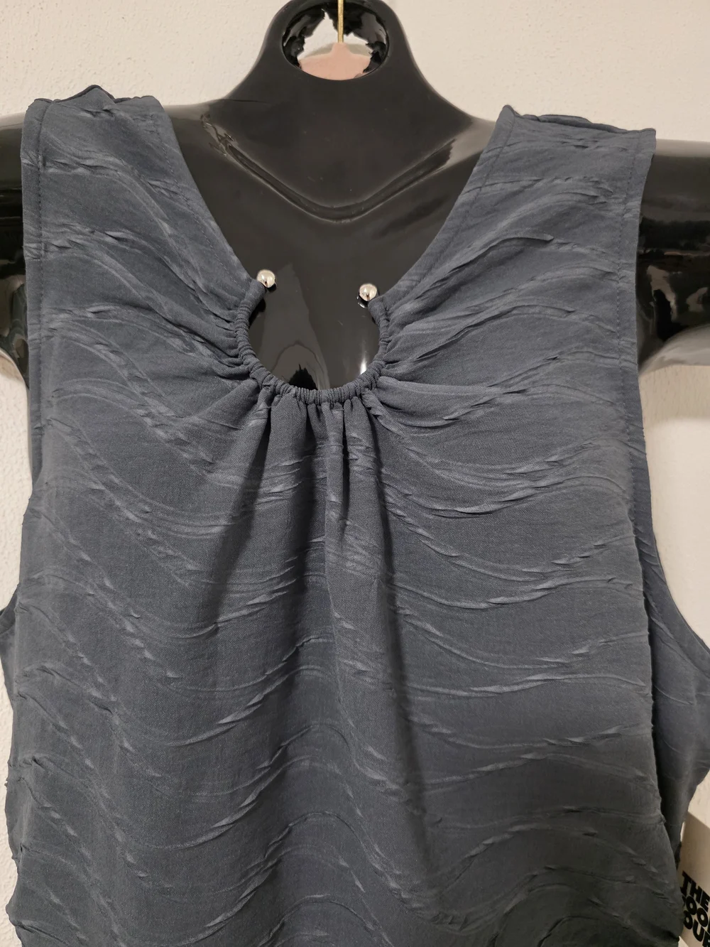 Sleeveless Key Hole Dress in Charcol